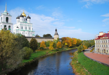 Краткий справочник Пскова. Псков - Изборск - Печоры - Москва.