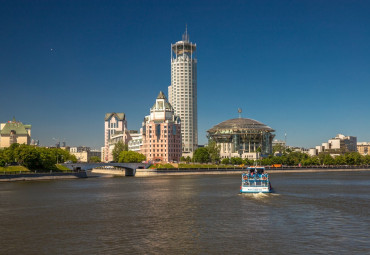 Вдоль тихих берегов Москвы.