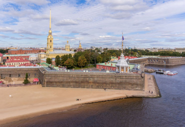 Индивидуальная обзорная экскурсия и Петропавловская крепость