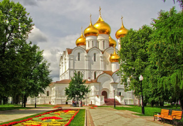 Северо-Восточная Русь. Москва - Сергиев Посад - Переславль-Залесский - Ростов Великий - Ярославль - Кострома - Иваново - Суздаль.