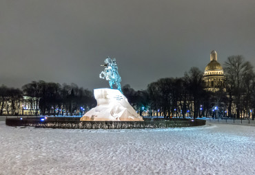 День защитника отечества в Петербурге. Петергоф - Пушкин.