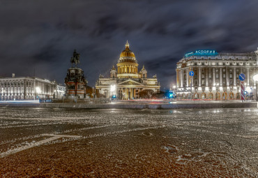 Новогодний парадиз. Санкт-Петербург - Гатчина - Кронштадт - Петергоф.