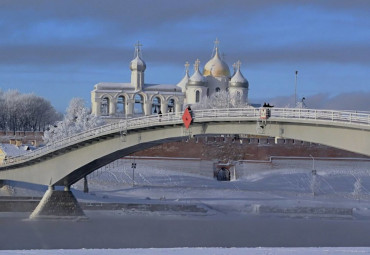 Вдоль реки Волхов. Москва - Вышний Волочек - Старая Русса - Псков - Изборск - Печоры - Пушкинские Горы - Великий Новгород.