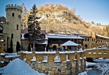 Новогодние сказки великого Кавказа автобусом из Саратова. Саратов - Пятигорск - Кисловодск - Приэльбрусье - с. Терскол - Саратов