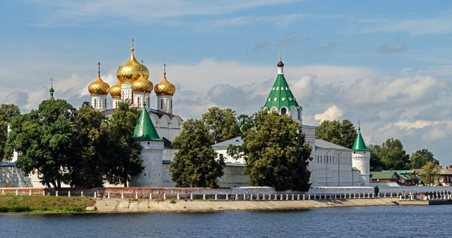 Кострома полна чудес. Москва - Кострома - Сумароково - Москва