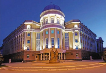 САРАТОВ ОБРАЗОВАТЕЛЬНЫЙ. ПО ДОРОГЕ К ПЛОЩАДИ ВОКЗАЛЬНОЙ.