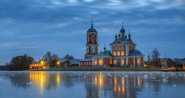 Золотой week-end на новогодние каникулы. Москва-Переславль-Залесский-Ярославль-Кострома-Плес-Волгореченск.