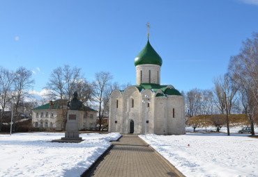 Золотой week-end на новогодние каникулы. Москва-Переславль-Залесский-Ярославль-Кострома-Плес-Волгореченск.