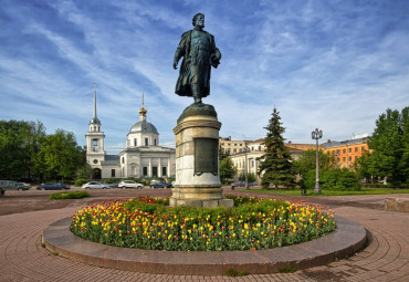 Тверь - Великий Новгород - Псков - Изборск - Печоры - Пушкинские Горы.