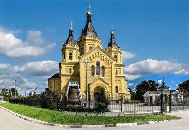 По святым местам Нижегородским. Нижний Новгород - Арзамас - Дивеево - Муром - с. Карачарово - Нижний Новгород