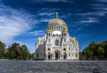 Большое путешествие в Санкт-Петербург. Санкт-Петербург - Пушкин (Царское Село) - Петергоф - Кронштадт - Санкт-Петербург