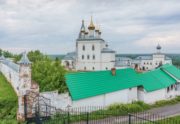 От Кремля до Кремля. Москва - Константиново - Рязань - Касимов - Муром - Нижний Новгород - Гороховец - Владимир - Боголюбово - Суздаль - Москва