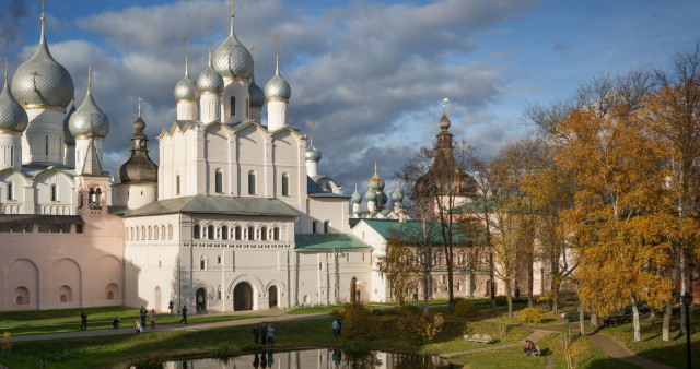 На родину купца, да хрустящего огурца. Москва - Ростов Великий - Ярославль - с. Вятское - пос. Красный Профинтерн - Москва