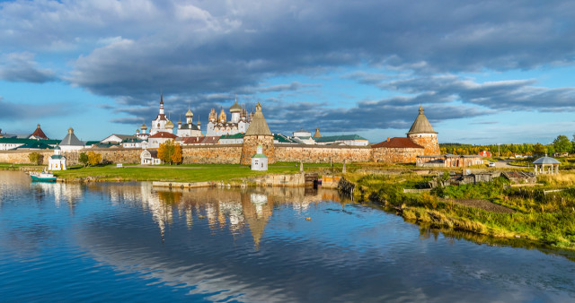 Карельская гармония, тур на 4 дня в Карелию + Соловки. Петрозаводск - Кижи - Валаам - Рускеала - Кивач - Беломорск - Соловецкий - Кемь.