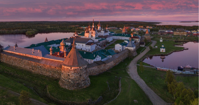 Соловки для туристов из Санкт-Петербурга. Кемь - Соловецкий.