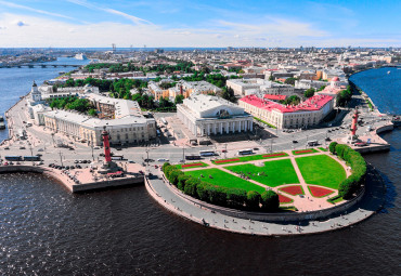 От Волхова до Невы. Москва - Тверь - Торжок - Валдай - Великий Новгород - Санкт-Петербург - Кронштадт - Петергоф - Москва