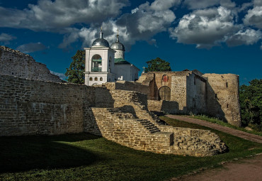 Все в Псков. Псков - Пушкинские горы - Изборск - Печоры.