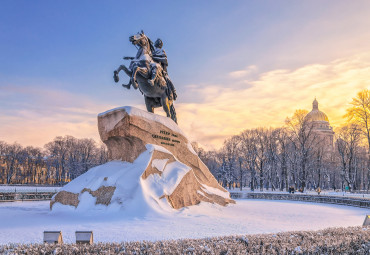 День Защитника Отечества в Петербурге. Петергоф - Пушкин.