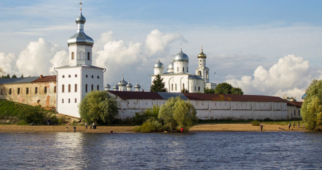 Великий Новгород - заповедник былинной Руси. Москва - Вышний Волочек - Валдай - Великий Новгород - Трегубово - Ульяновка - Москва