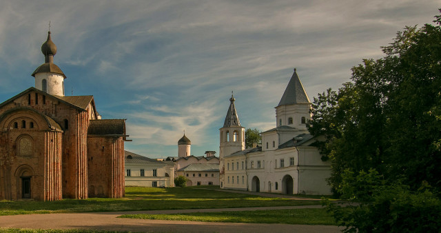 Псков - Великий Новгород. Изборск - Печоры - Пушкинские горы.