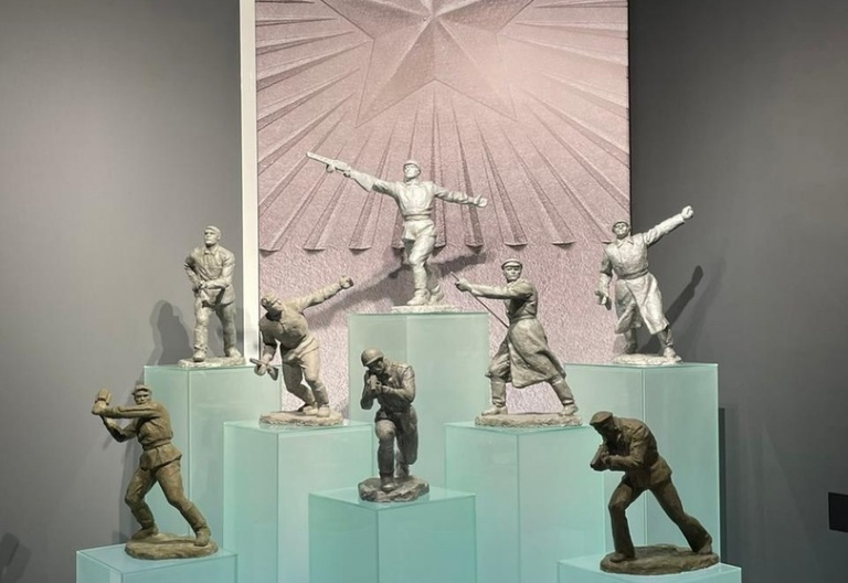 "Оружие Подвига"