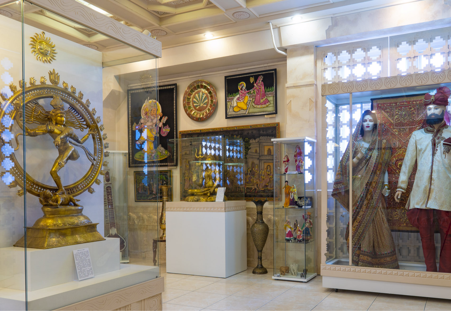 Культурно-выставочный центр «Радуга»