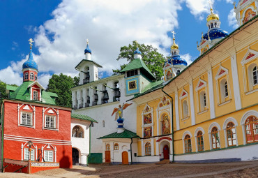 Выходные в Псковской области с театрализованной экскурсией. Псков - Пушкинские Горы - Изборск - Печоры - Псков