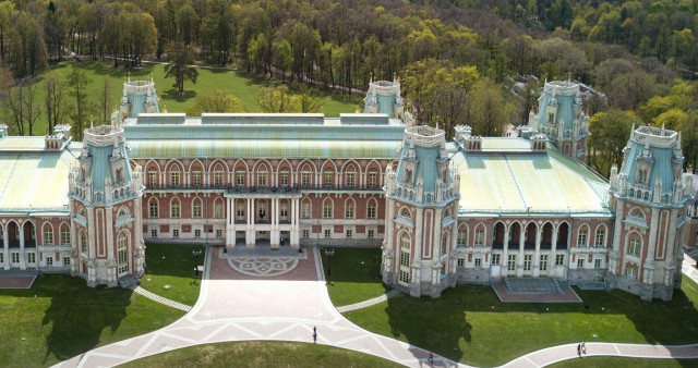 Две столицы. Москва - Царицыно - Санкт-Петербург - Кронштадт - Петергоф.