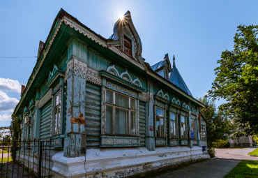 Замок и скалы. Москва - Судогда - Муромцево - Загорье - Красный Богатырь.