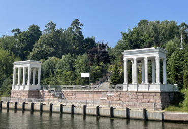 Круиз в царское село к храму Белый лебедь. Москва - Троицкий храм (Троице-Лыково).