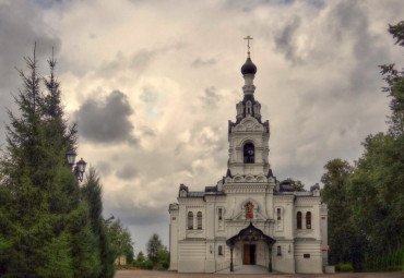 Круиз в царское село к храму Белый лебедь. Москва - Троицкий храм (Троице-Лыково).