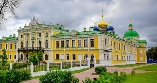 Тверь - Домотканово. С посещением Императорского путевого дворца. Москва.