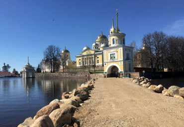 Остров Преподобного Нила. Москва - Нило-Столобенская пустынь - Осташков - Селигер.