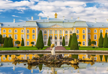 Дворцы и усадьбы петербургской знати. Санкт-Петербург - Петергоф - Андрианово - Санкт-Петербург