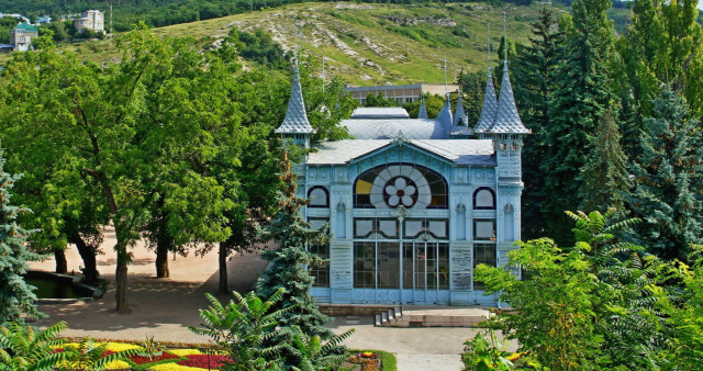 Весь Северный Кавказ. Пятигорск - Железноводск - Кисловодск - Грозный - Аргун - Дербент - Пятигорск