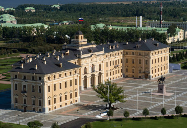 В град Петра на юбилей императора. Санкт-Петербург - Шлиссельбург - Петергоф.