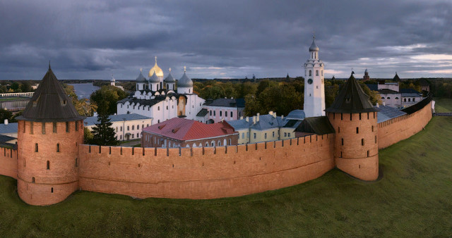 От Саблино до Великого Новгорода. Санкт-Петербург - Ульяновка - Великий Новгород - Красное село.