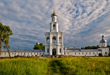 Великий Новгород из Санкт-Петербурга.