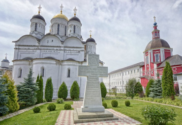 Тур: "Большое Калужское кольцо". Москва — Боровск — Малоярославец — Калуга — Козельск — Нижние Прыски — Оптина Пустынь — Шамордино — Таруса — Серпухов.