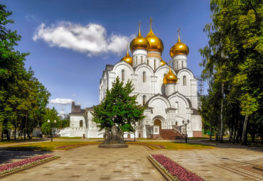 Тур: "Отпуск на Волжских берегах". Ярославль - Кострома - Сумароково - Плес.