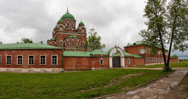 Путешествие по Смоленской земле на праздники. Москва - Бородино - Кубинка - Вязьма - Хмелита - Фленово - Дорогобуж.