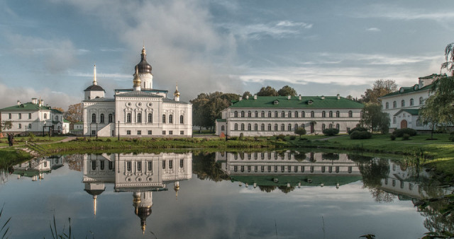 Культурный код (тур из Санкт-Петербурга). Псков - Елизарово - Изборск - Печоры.