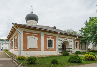 Культурный код (тур из Санкт-Петербурга). Псков - Елизарово - Изборск - Печоры.