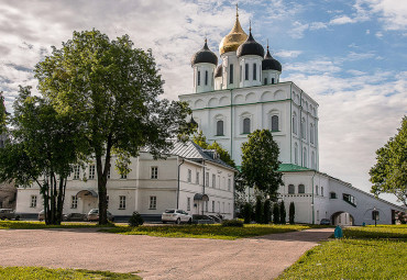 По Затутыркам 3 дня (тур из Санкт-Петербурга). Псков - Пушкинские горы - Изборск - Печоры.