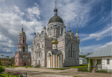 Вдоль реки Волхов (промо). Москва - Вышний Волочек - Старая Русса - Псков - Изборск - Печоры - Пушкинские Горы - Великий Новгород.