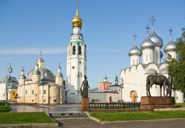 В краю седых монастырей. Вологда - Тотьма - Ферапонтово - Кириллов.