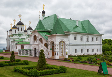 К святыням земли Русской. Москва - Муром - Дивеево.