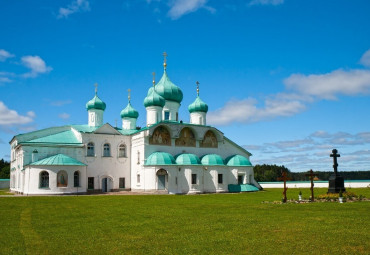 Вся Карелия. Санкт-Петербург - Олонец - Киндасово - Петрозаводск - Гирвас - Кивач - Чална - Кижи - Рускеала - Сортавала.