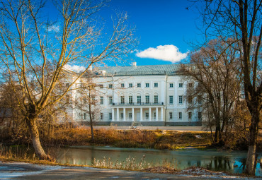 Губернские зарисовки. Москва - Калуга - Полотняный завод - Ясная поляна - Тула.