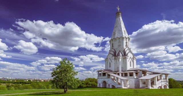 Выходные в Москве (+поезд).